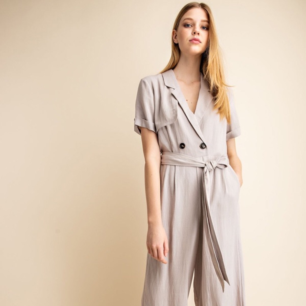 NWT ๐ Effortlessly Chic Wide-leg Jumpsuit - Picture 1 of 6
